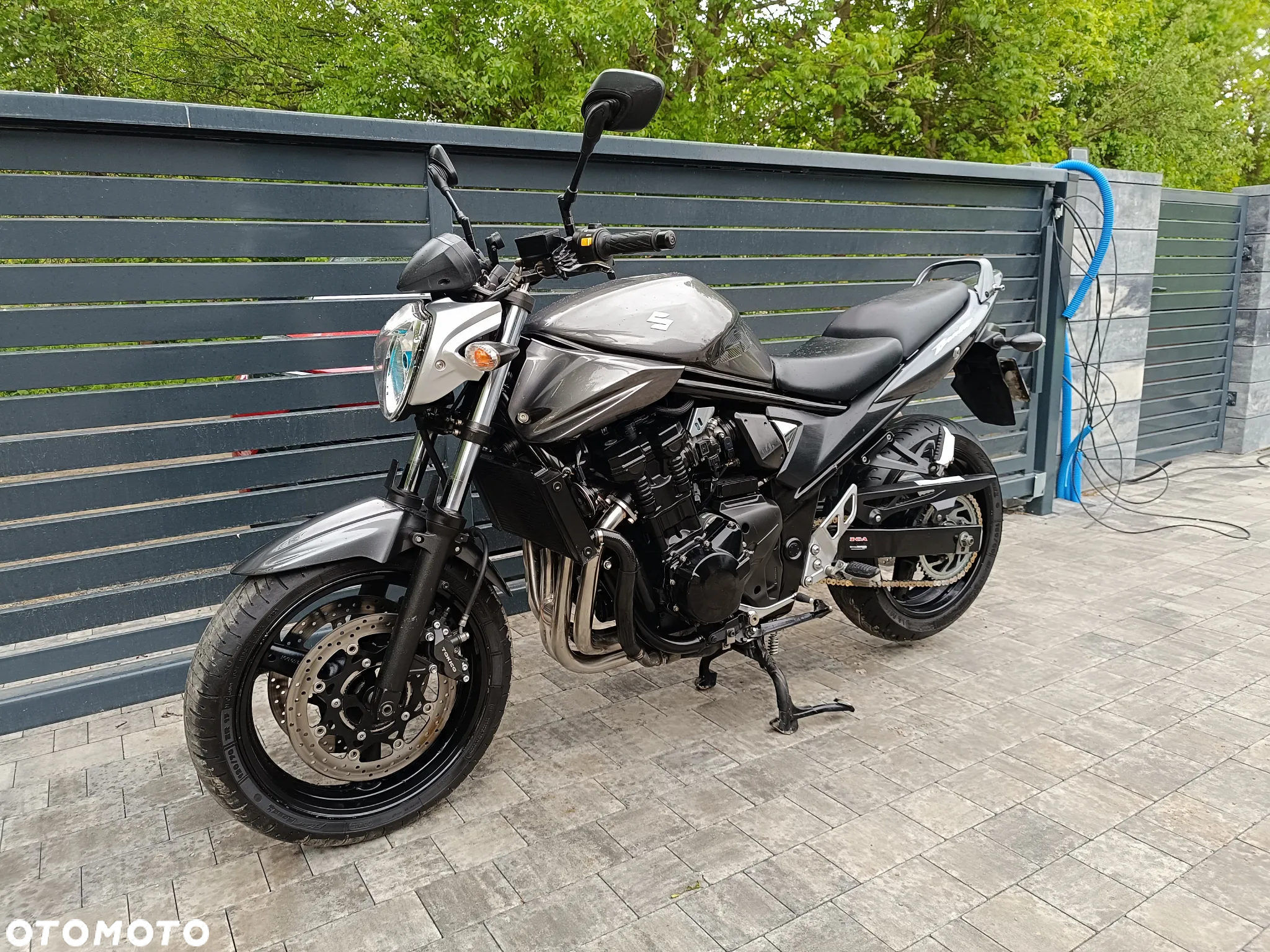 Suzuki Bandit - 25