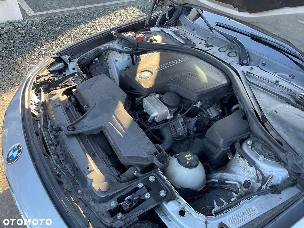 BMW 3GT 328i xDrive Sport-Aut Sport Line - 18