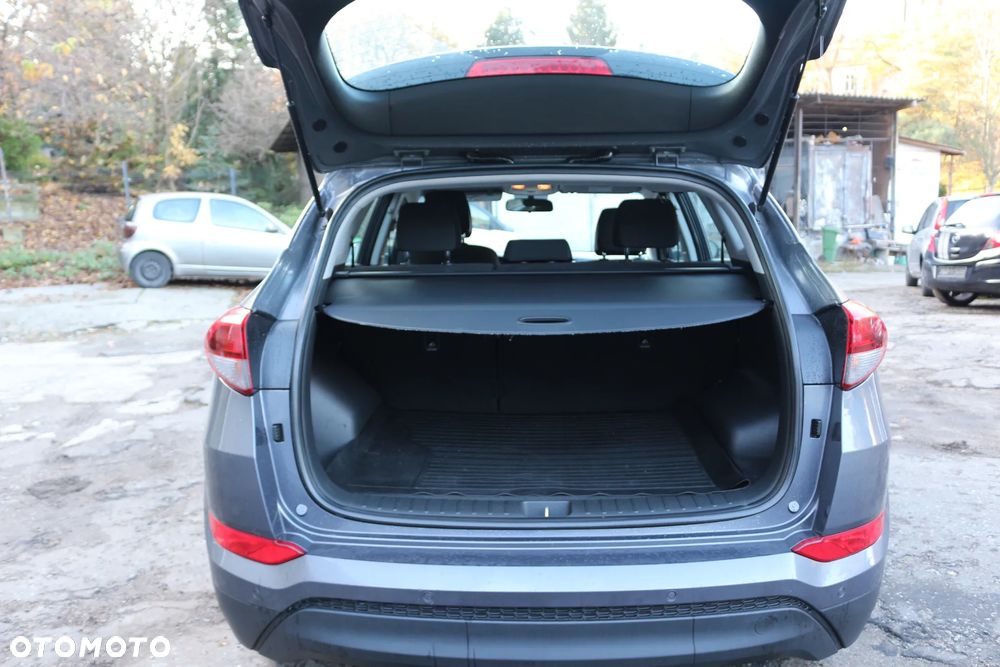 Hyundai Tucson 1.7 CRDI BlueDrive Design 2WD DCT - 14