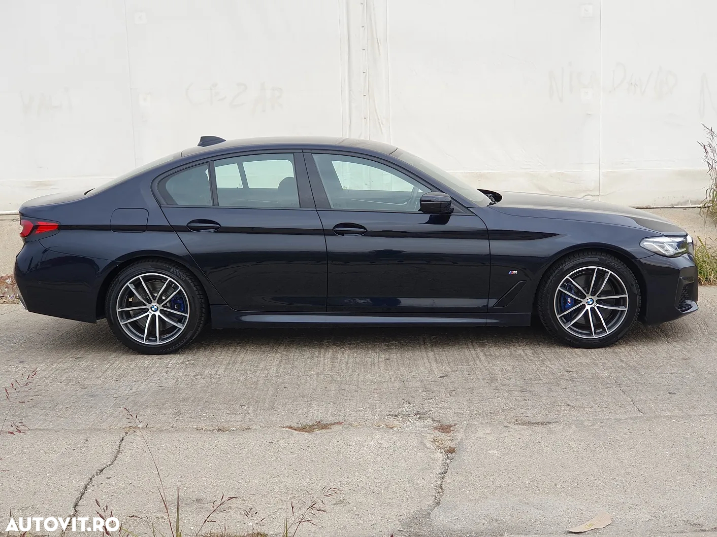 BMW Seria 5 530i xDrive AT MHEV - 5