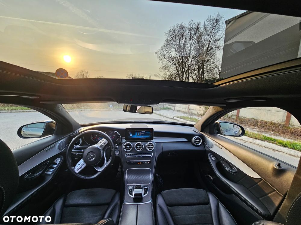 Mercedes-Benz Klasa C 220 d 4MATIC 9G-TRONIC - 11