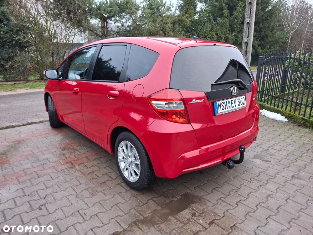 Honda Jazz ver-1-4-i--vtec-elegance - 4