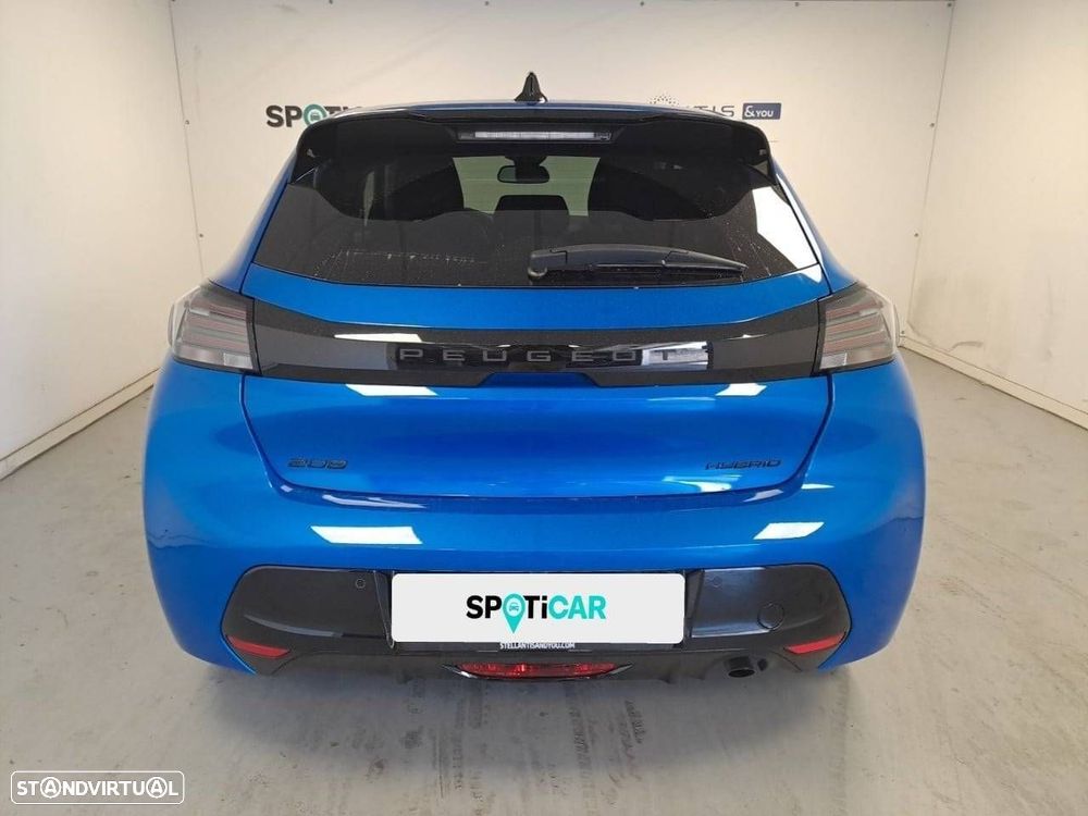 Peugeot 208 - 7