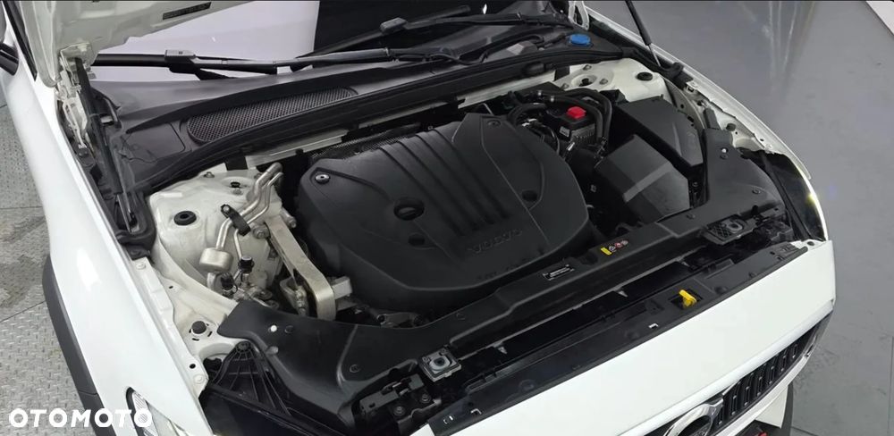 Volvo XC 60 - 8