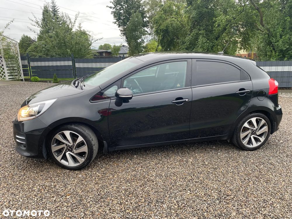 Kia Rio - 14