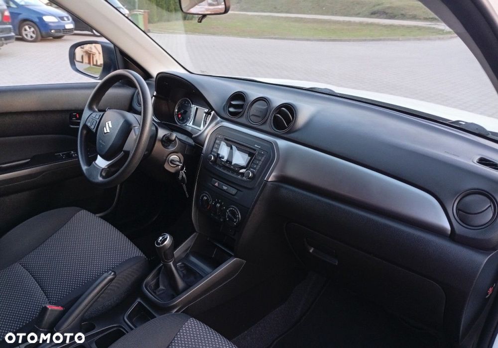 Suzuki Vitara - 14