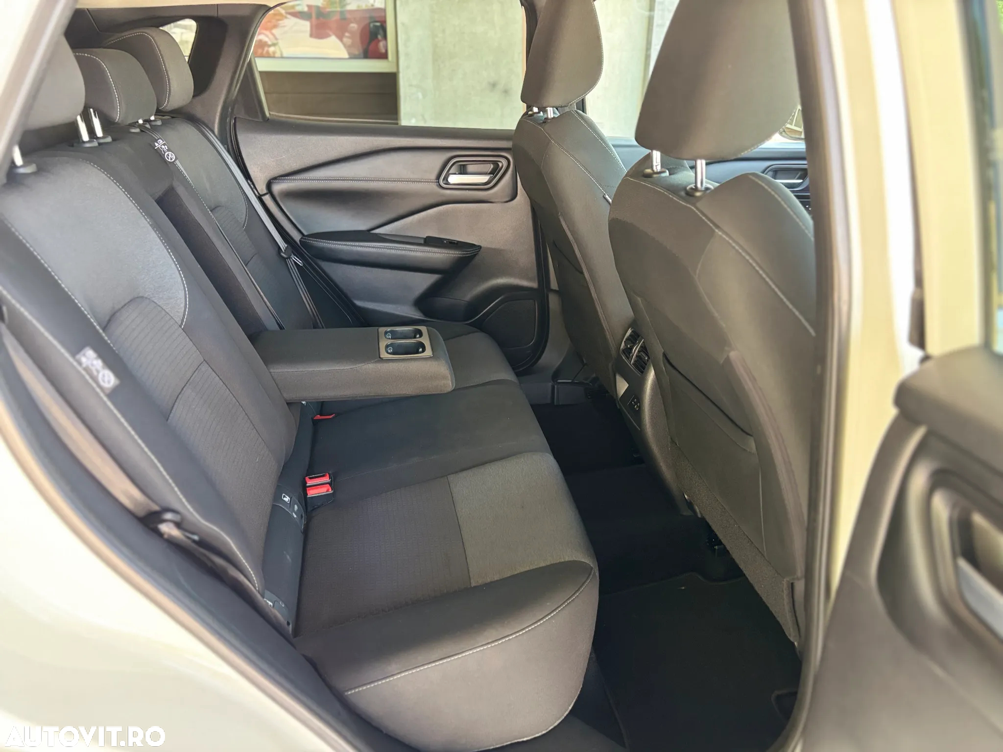 Nissan Qashqai 1.3 DIG-T MHEV Xtronic N-Design - 19