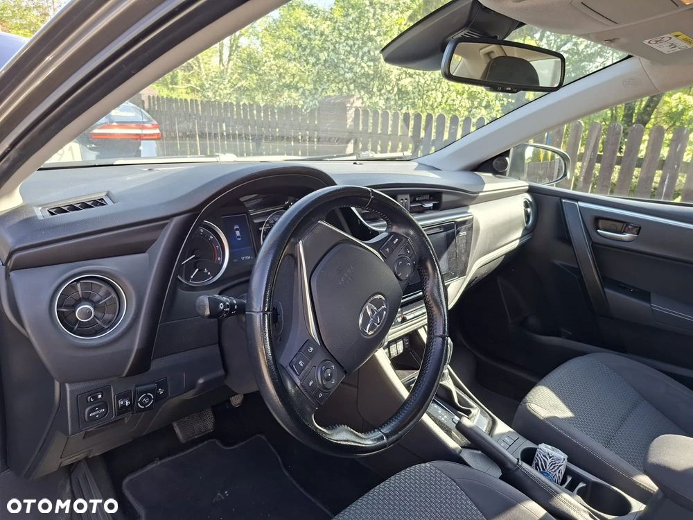 Toyota Corolla 1.6 Premium MS - 5