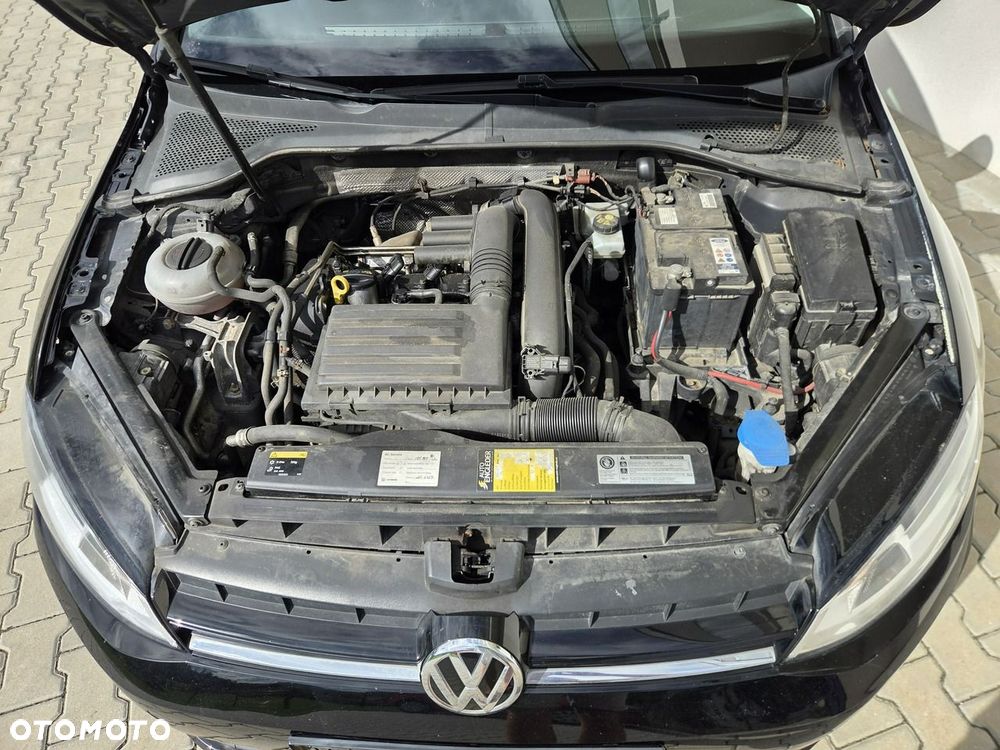 Volkswagen Golf - 18