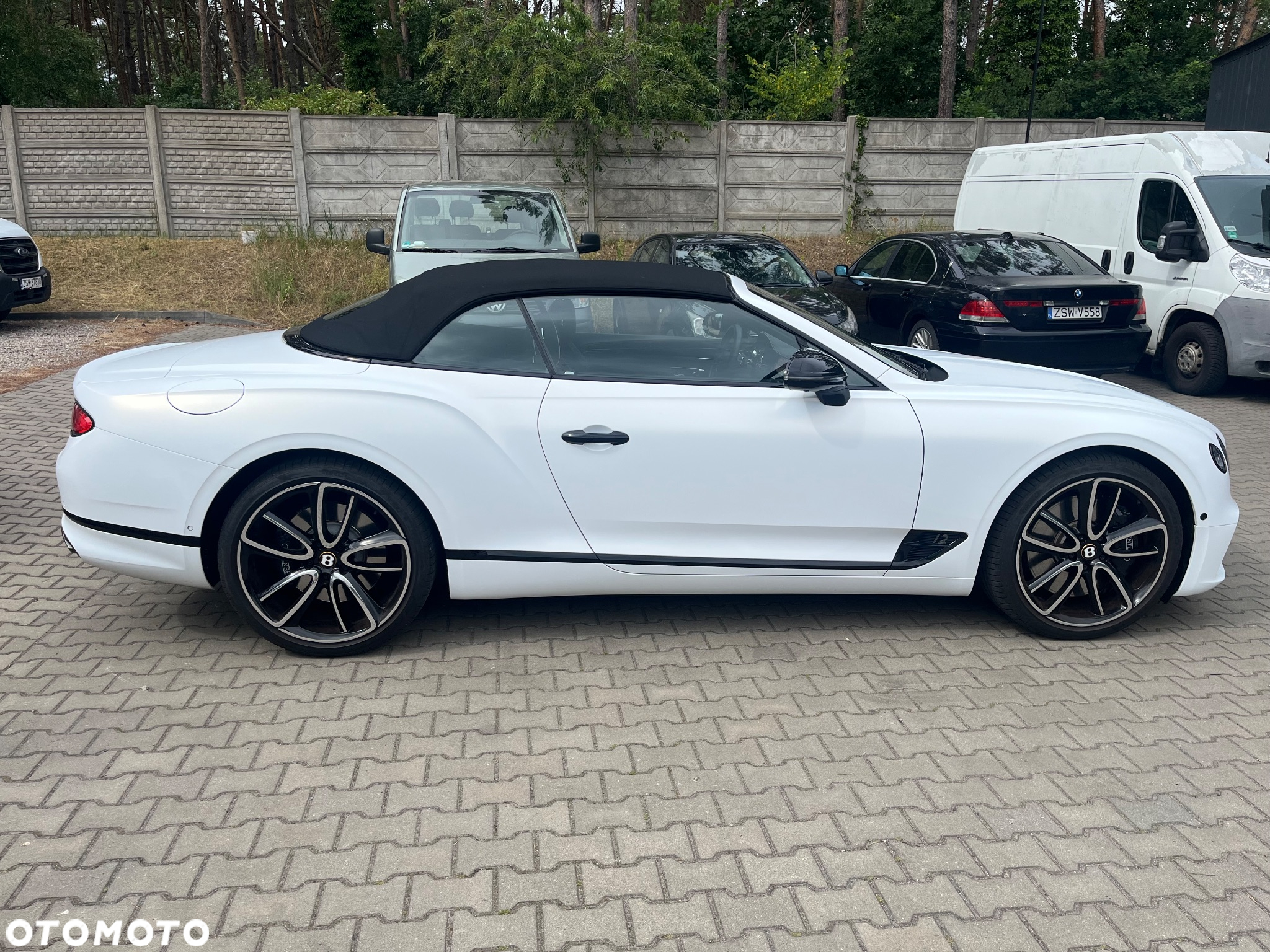 Bentley Continental GT New Convertible - 3