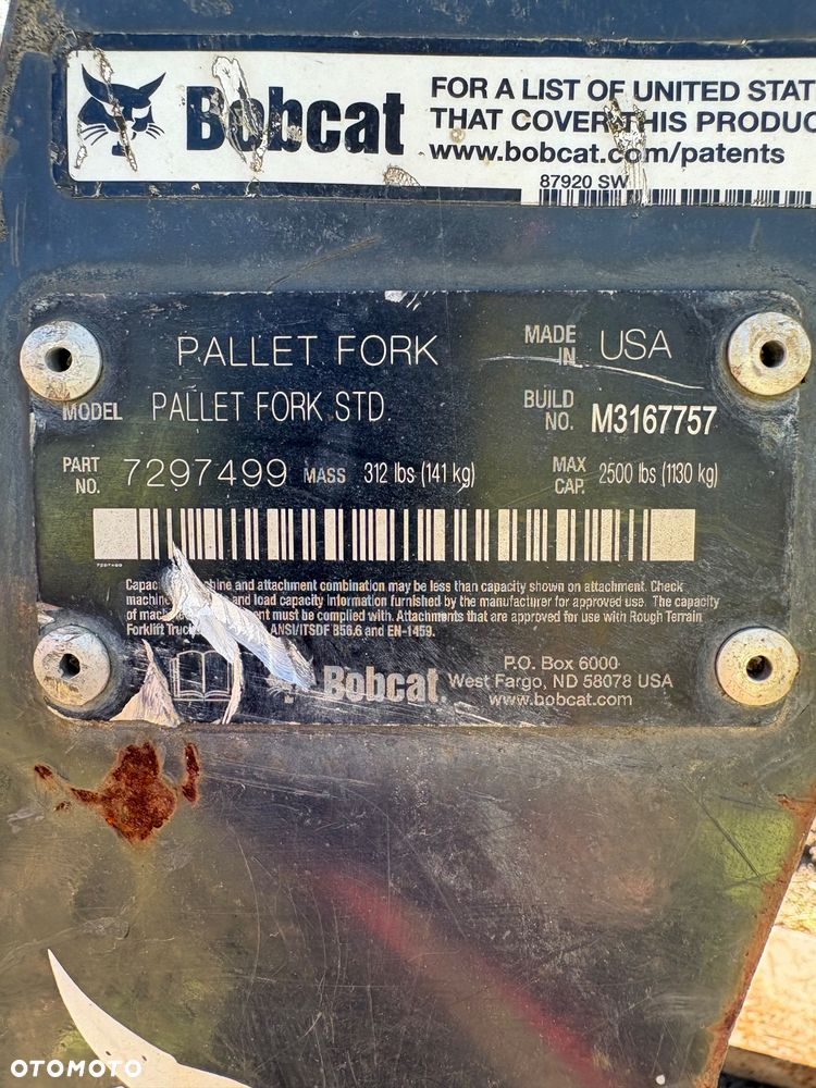 Bobcat T770 - 35