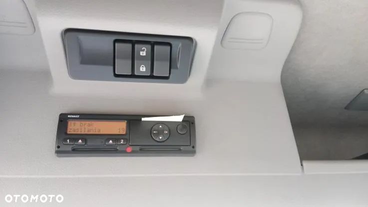 Renault Midlum 240.16 4x4 - 19