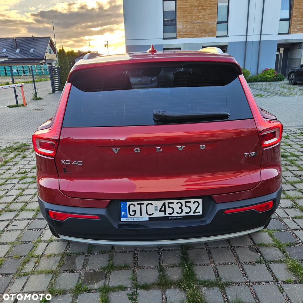 Volvo XC 40 T3 Momentum Pro - 5
