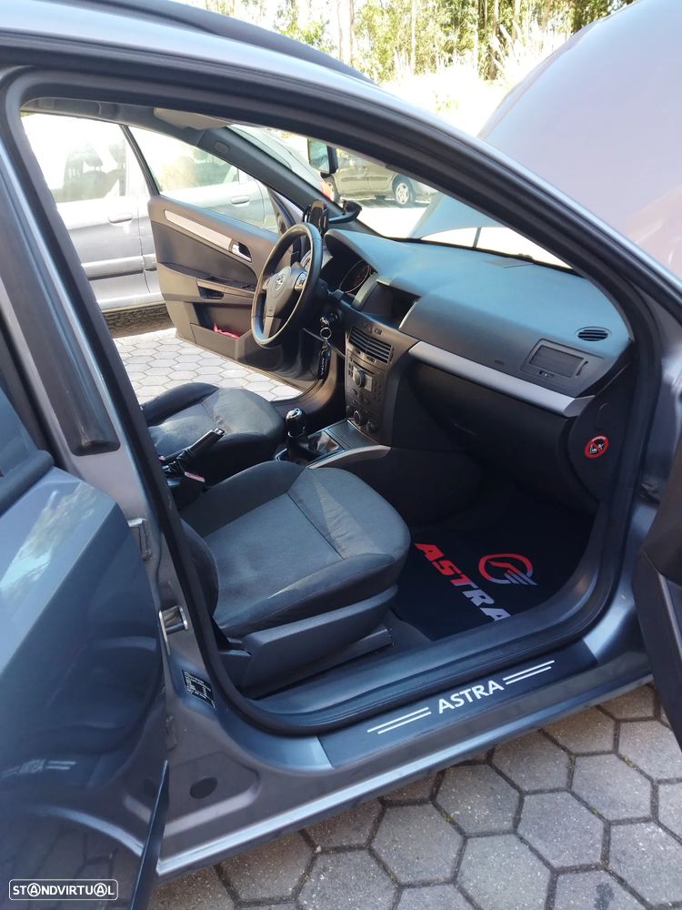 Opel Astra 1.3 CDTi Enjoy - 5