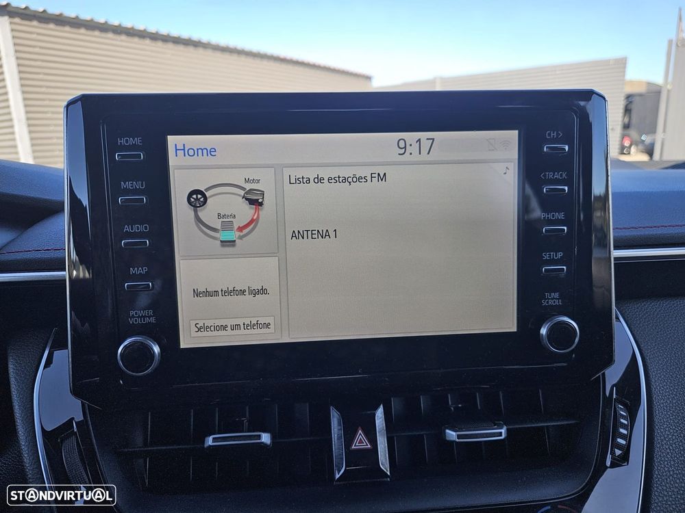 Toyota Corolla 1.8 Hybrid Exclusive - 30