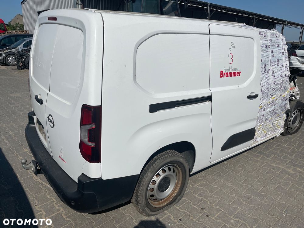 Berlingo IV Partner IV Proace Combo E EWP Drzwi Błotnik silnik 1.5 DV5RC - 3