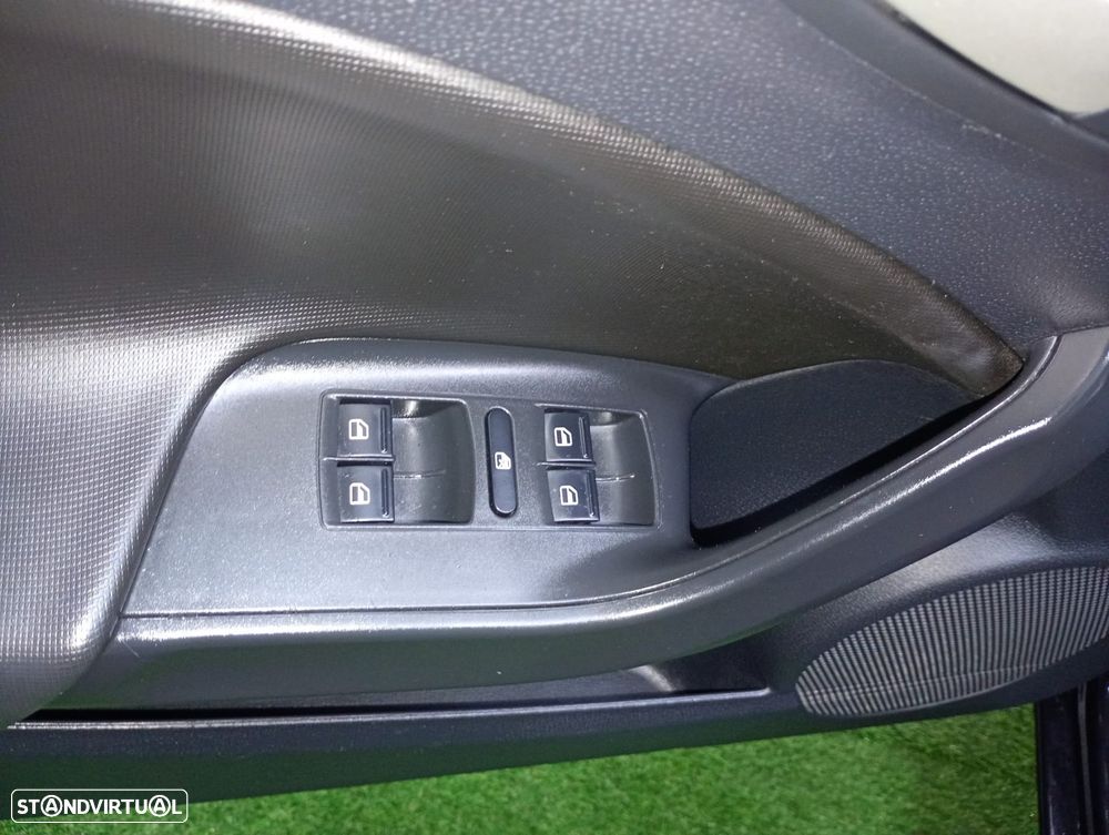 SEAT Ibiza 1.6 TDI Reference - 8