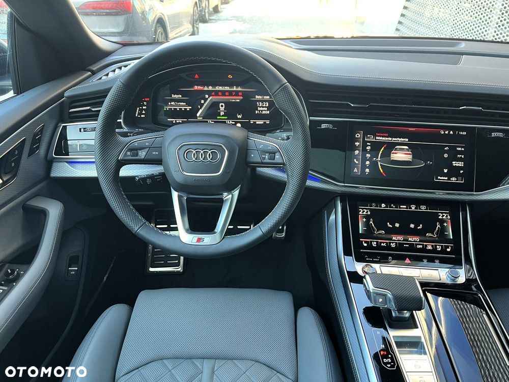 Audi SQ8 - 20
