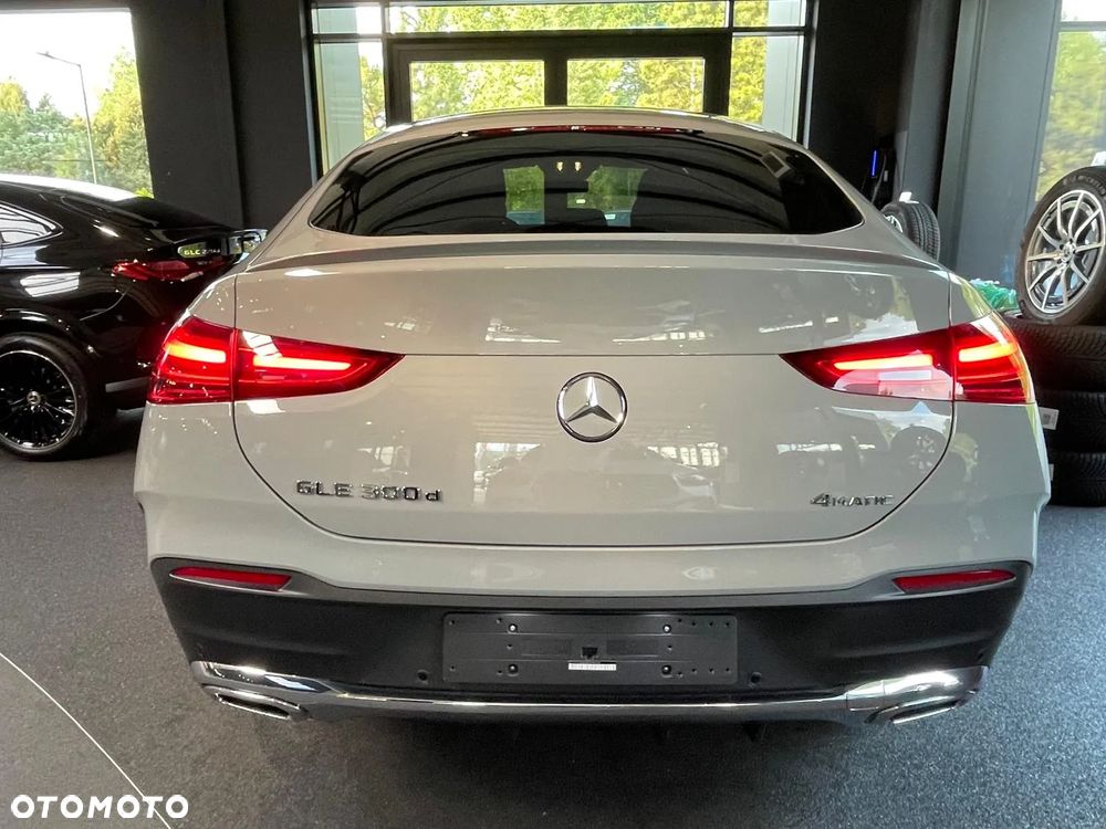 Mercedes-Benz GLE - 4
