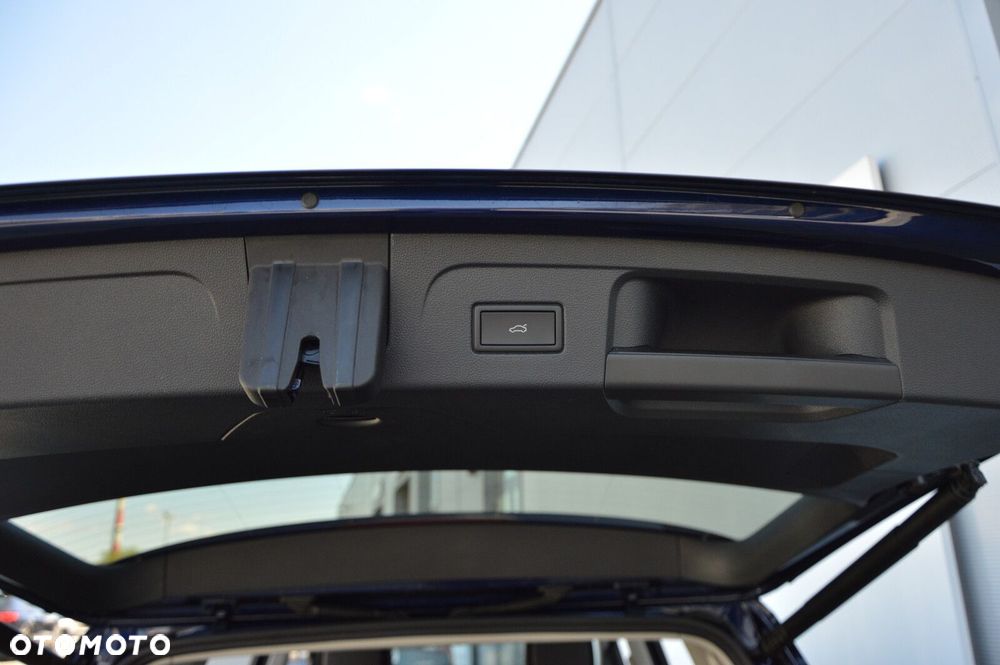 Volkswagen Touran 1.5 TSI EVO Comfortline Plus DSG - 27
