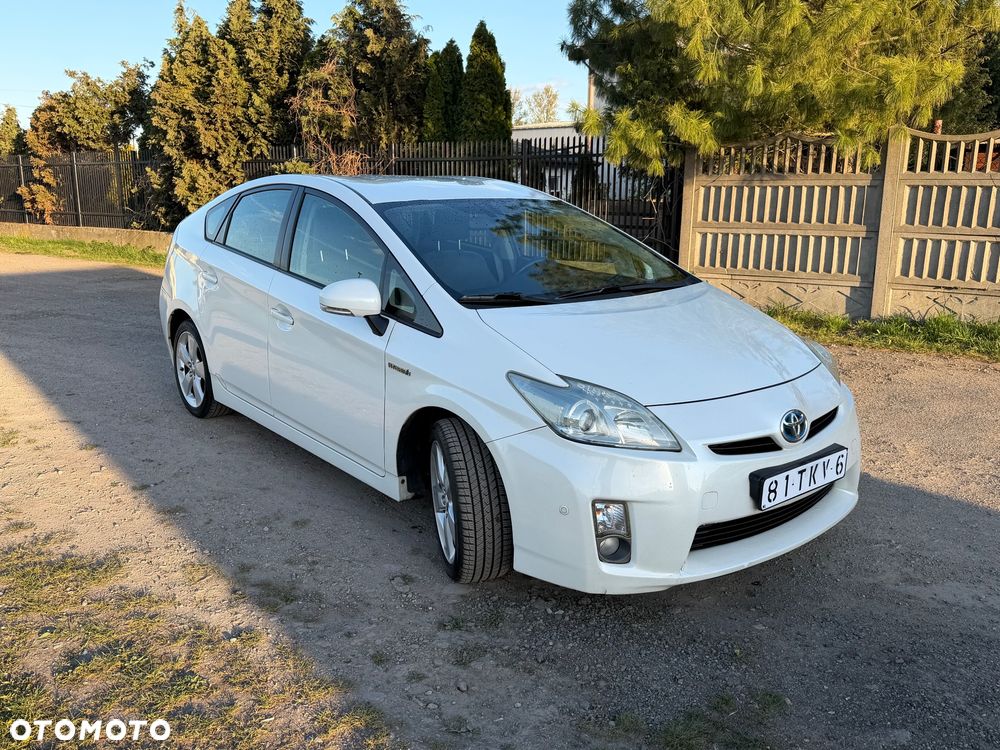 Toyota Prius 1.8 HSD Premium - 7