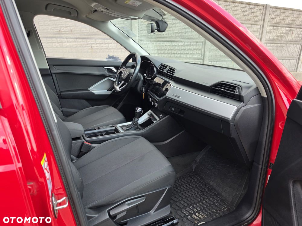 Audi Q3 45 TFSIe S tronic - 9