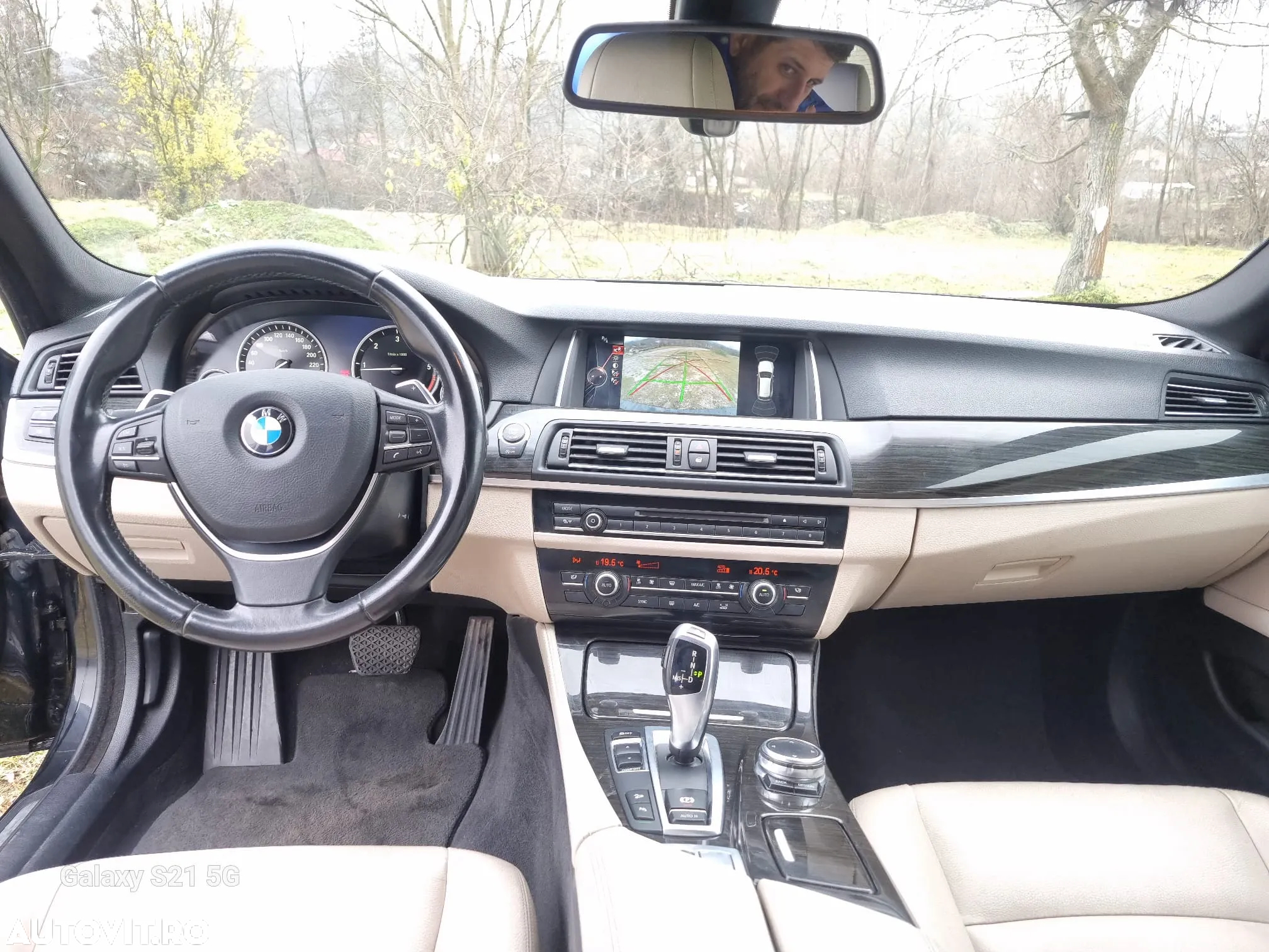 BMW Seria 5 520d xDrive Touring Aut. Luxury Line - 12