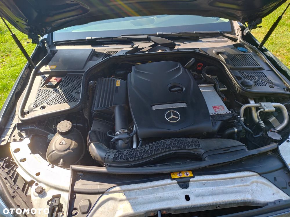 Mercedes-Benz Klasa C 180 (BlueEFFICIENCY) Avantgarde - 5