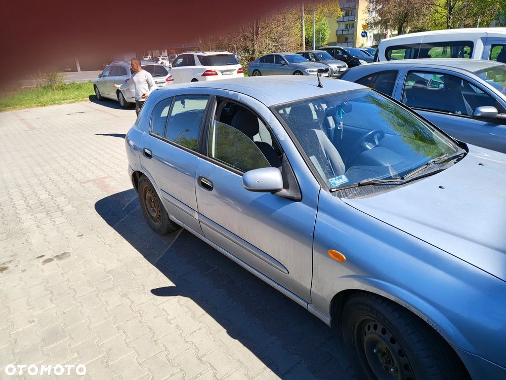 Nissan Almera 1.8 Tekna - 10