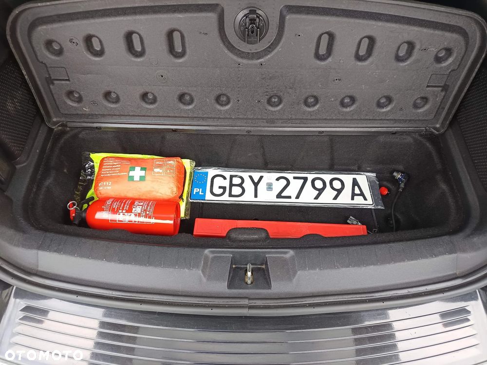 Fiat Freemont 2.0 Multijet Urban AWD - 13