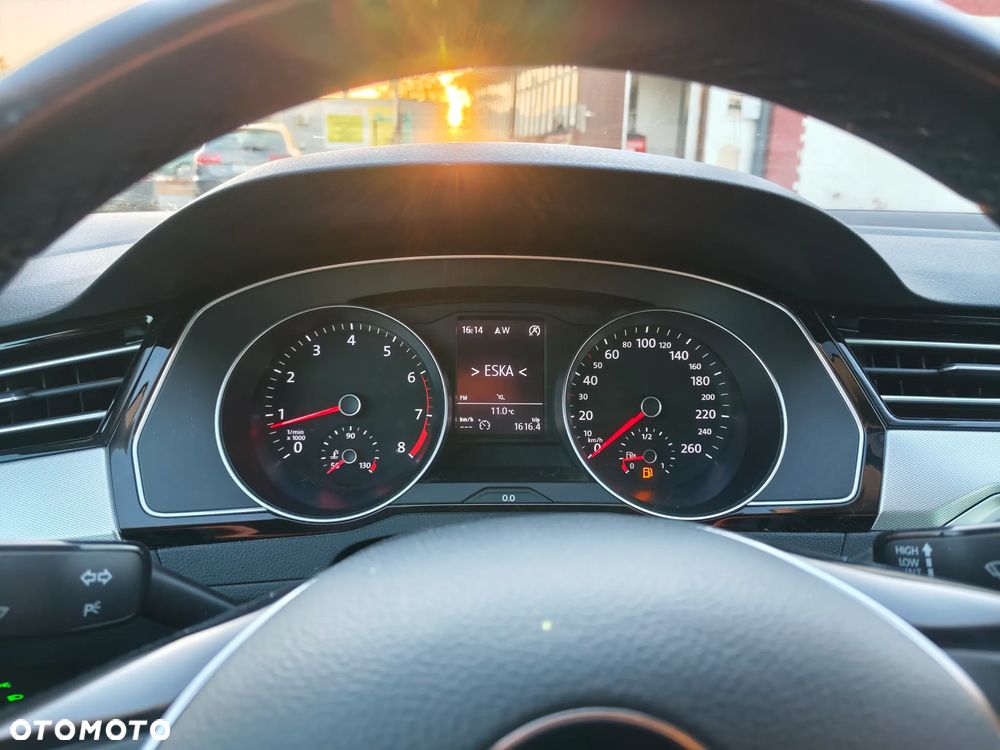 Volkswagen Passat 1.4 TSI BMT ACT Highline - 18