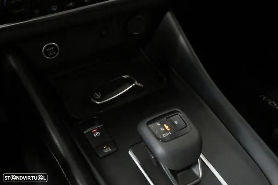 Nissan Qashqai 1.3 DIG-T N-Connecta LED Xtronic — fotografia 16