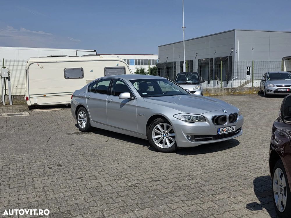 BMW Seria 5 520d Aut. - 1