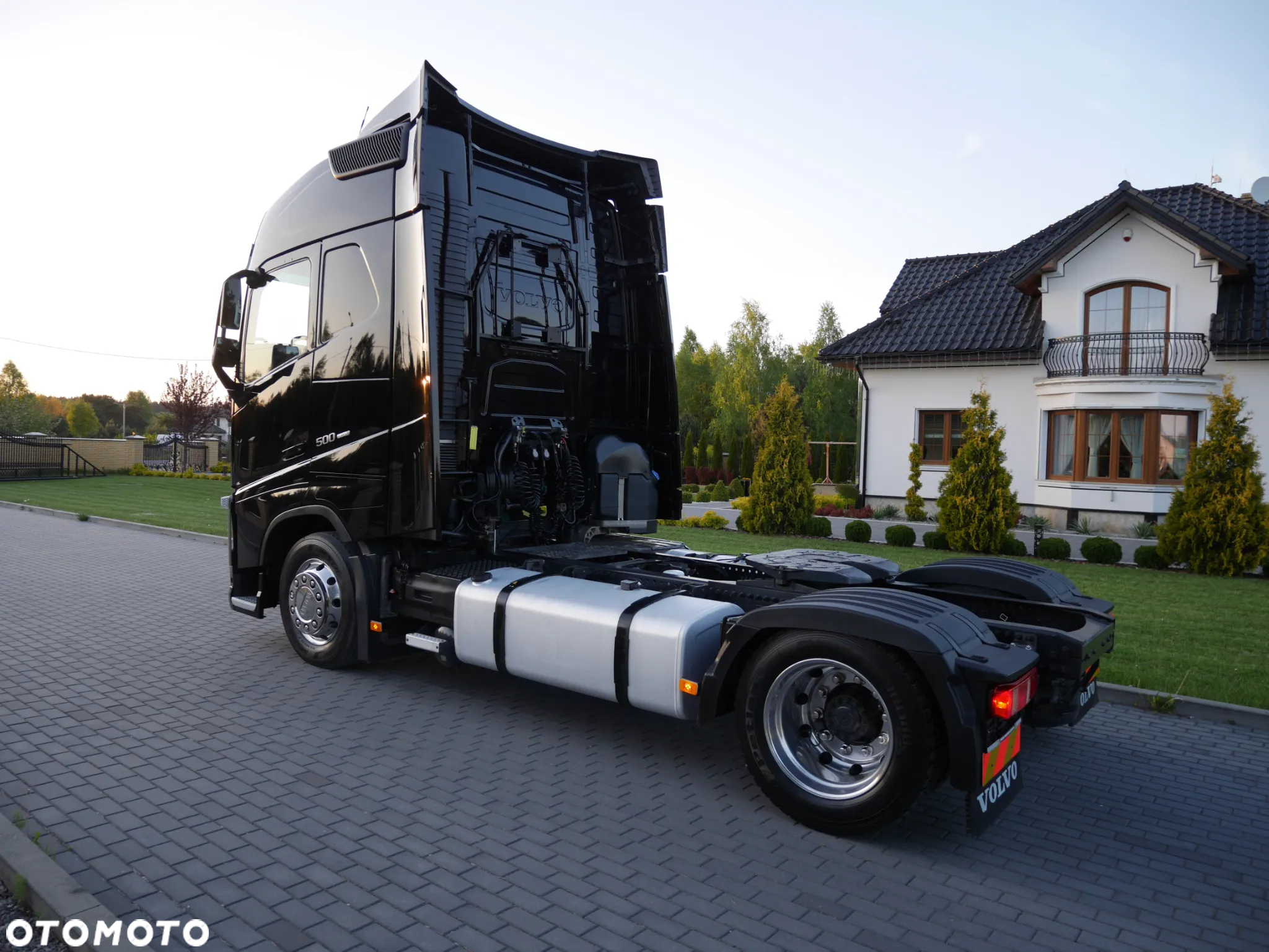 Volvo FH 4/ 500KM/ LOW-DECK/MEGA/ EURO-6/ KLIMA POSTOJOWA - 11