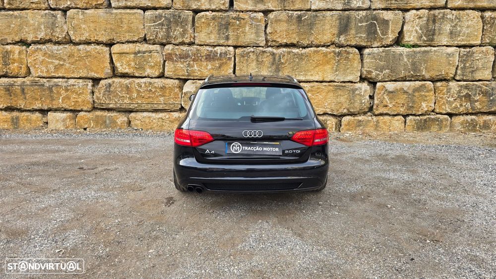Audi A4 Avant 2.0 TDI exclusive - 6