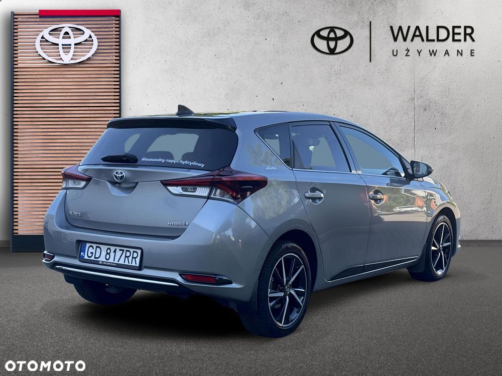 Toyota Auris - 4