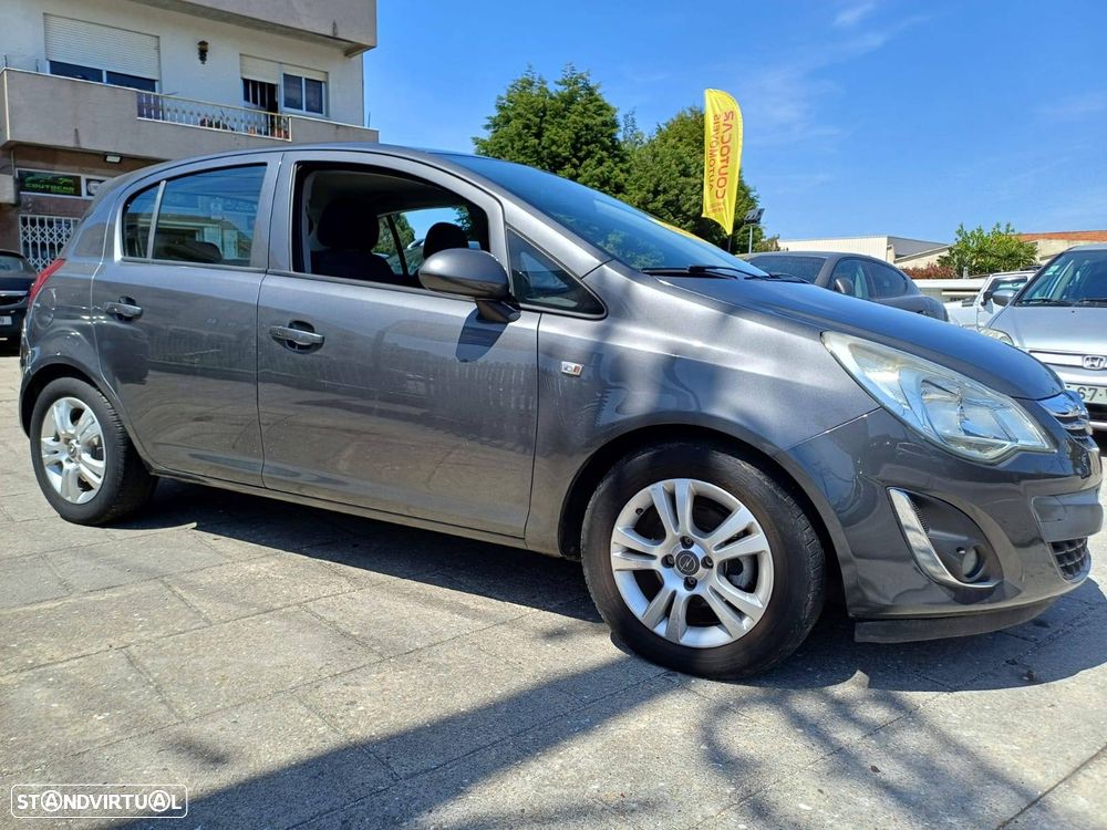 Opel Corsa 1.3 CDTi Enjoy - 2
