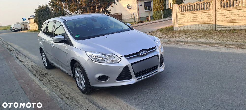 Ford Focus 1.0 EcoBoost Start-Stopp-System TREND - 3