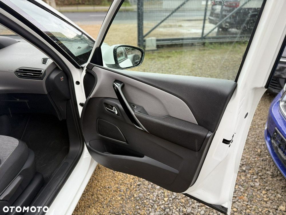 Citroën C4 Grand Picasso - 18