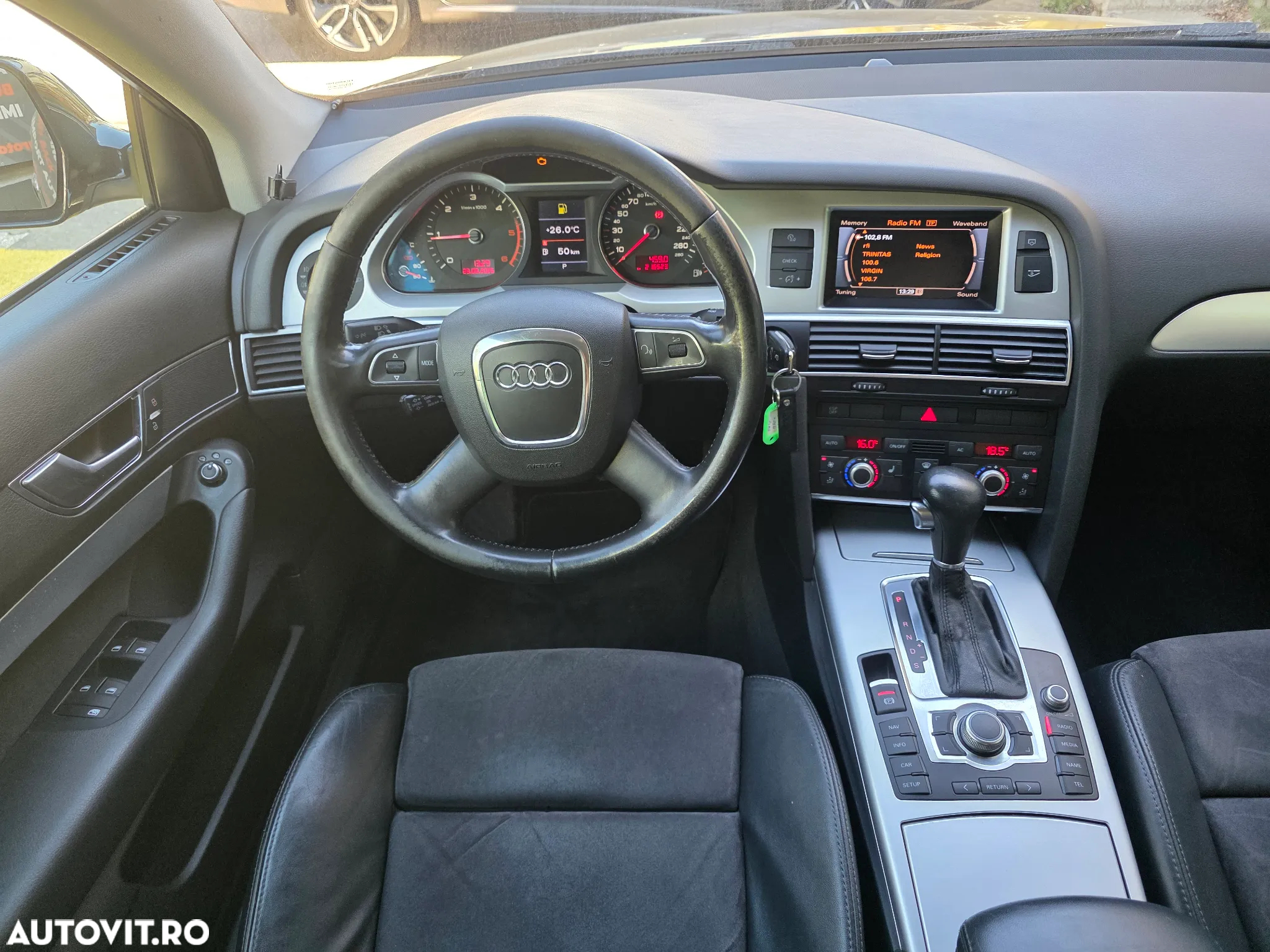 Audi A6 2.0 TDI DPF Multitronic Avant - 14