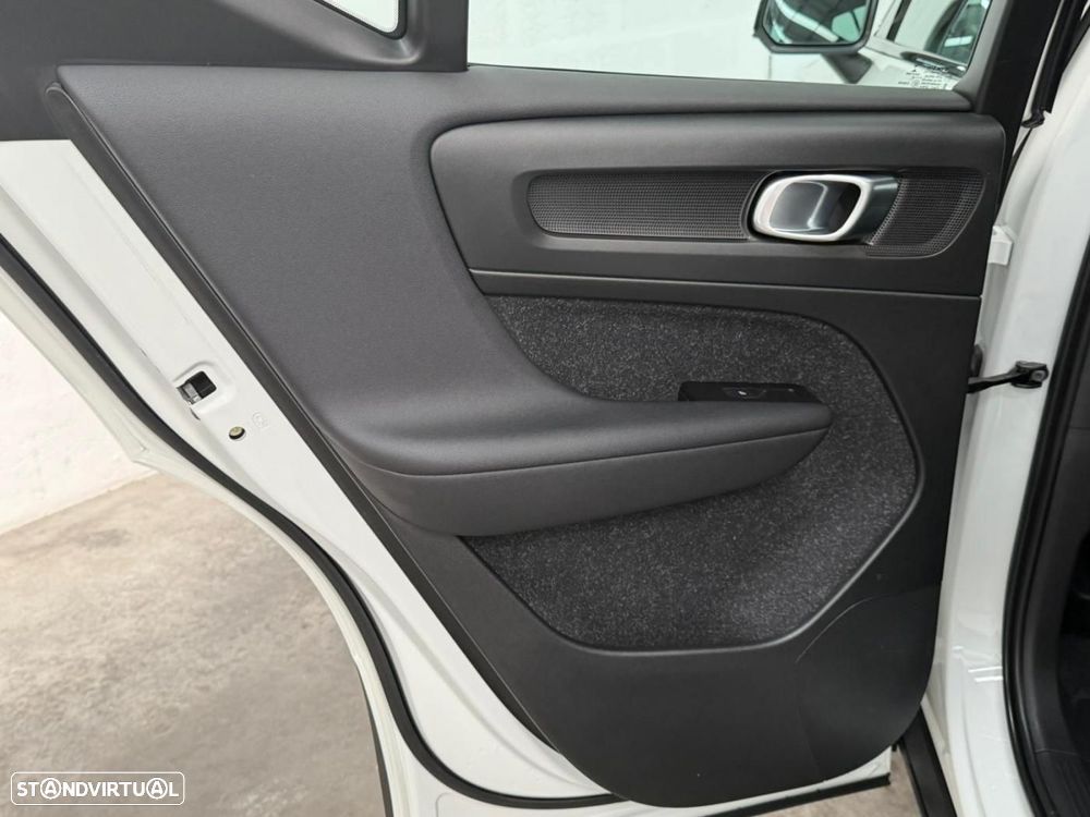 Volvo XC 40 1.5 T4 PHEV R-Design - 40