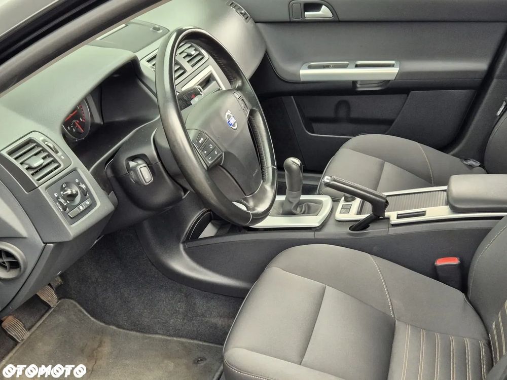 Volvo S40 - 14