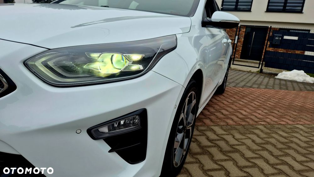 Kia Ceed 1.4 T-GDI L Business Line - 29