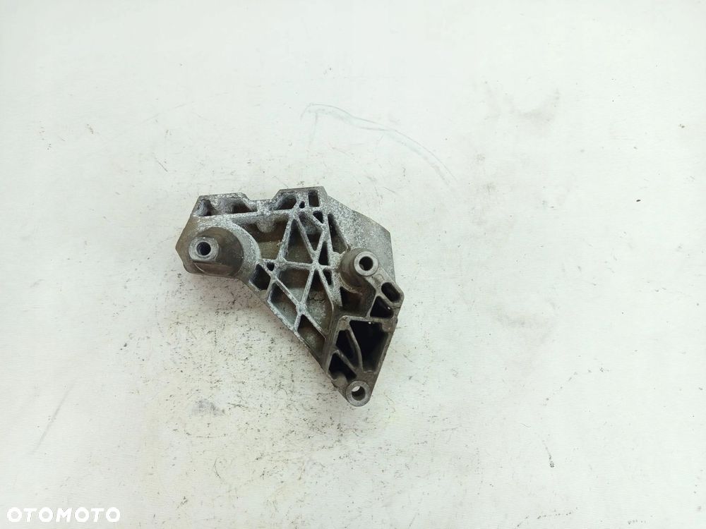 ŁAPA SILNIKA MOCOWANIE WSPORNIK AUDI A3 8P GOLF V 1.6 KOD BSE 06F199207D - 3