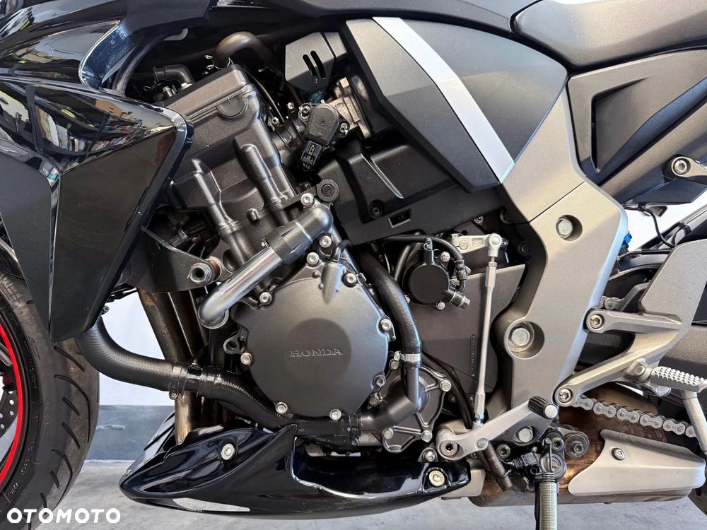 Honda CB - 17