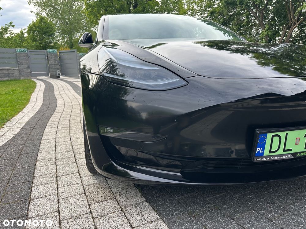Tesla Model 3 - 31