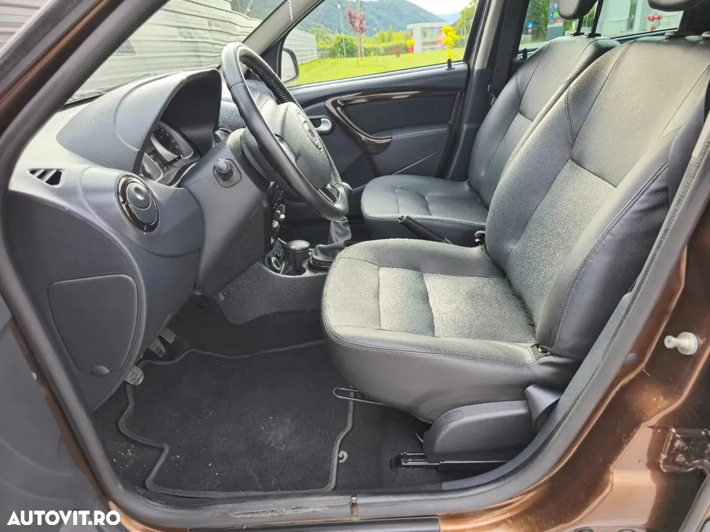 Dacia Duster 1.5 dCi 4x4 Ambiance - 16