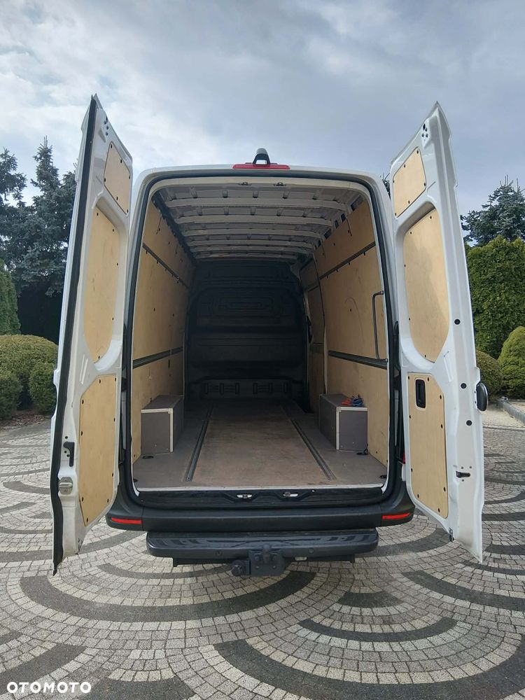 Mercedes-Benz SPRINTER - 7
