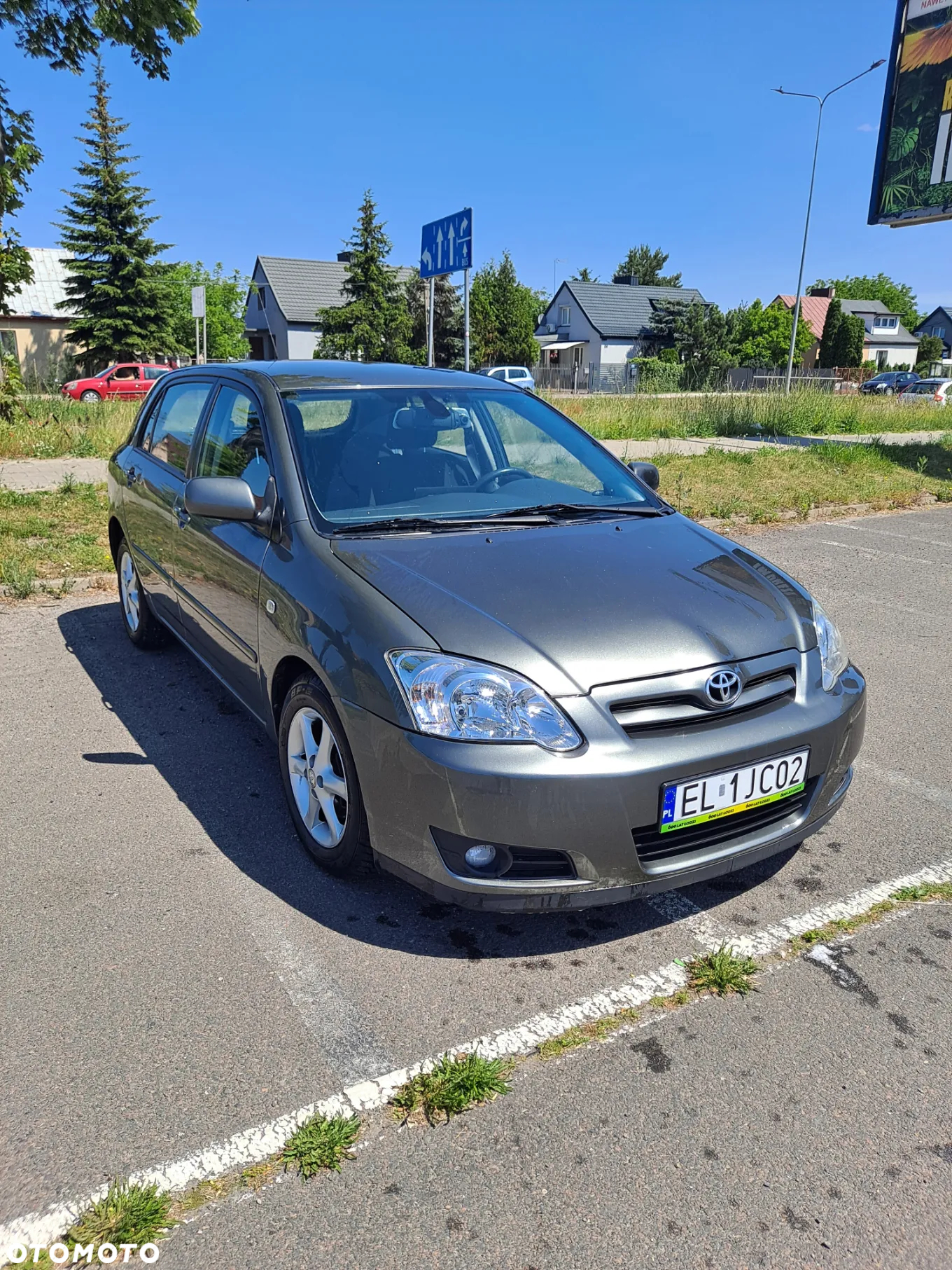 Toyota Corolla - 2