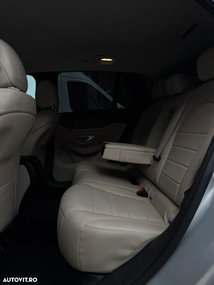 Mercedes-Benz GLC 250 d 4MATIC 9G-TRONIC - 13